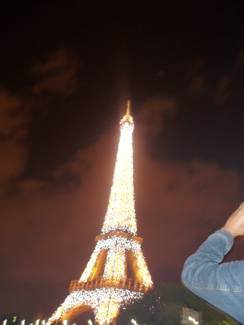 Eiffel tower- light